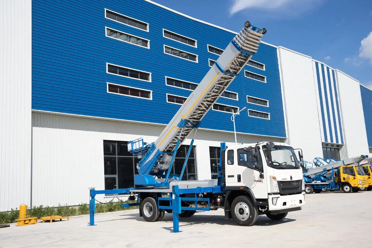 眉山小型云梯车上料车租赁多少钱