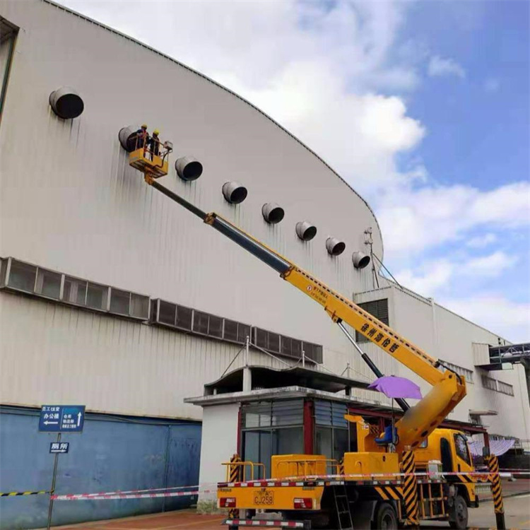 眉山高空作业车出租服务：专业广告牌安装解决方案