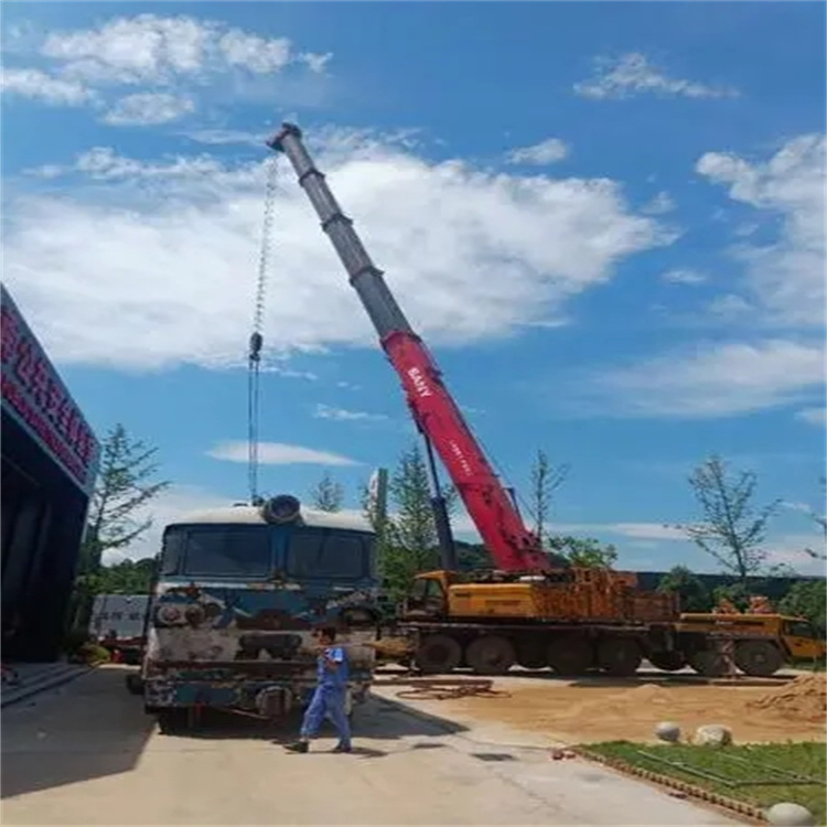 眉山吊车出租｜16吨汽车吊｜工地吊装/设备吊运｜灵活调度_专业团队