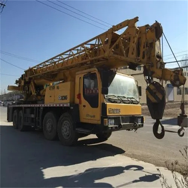 眉山哪里有专业吊车出租